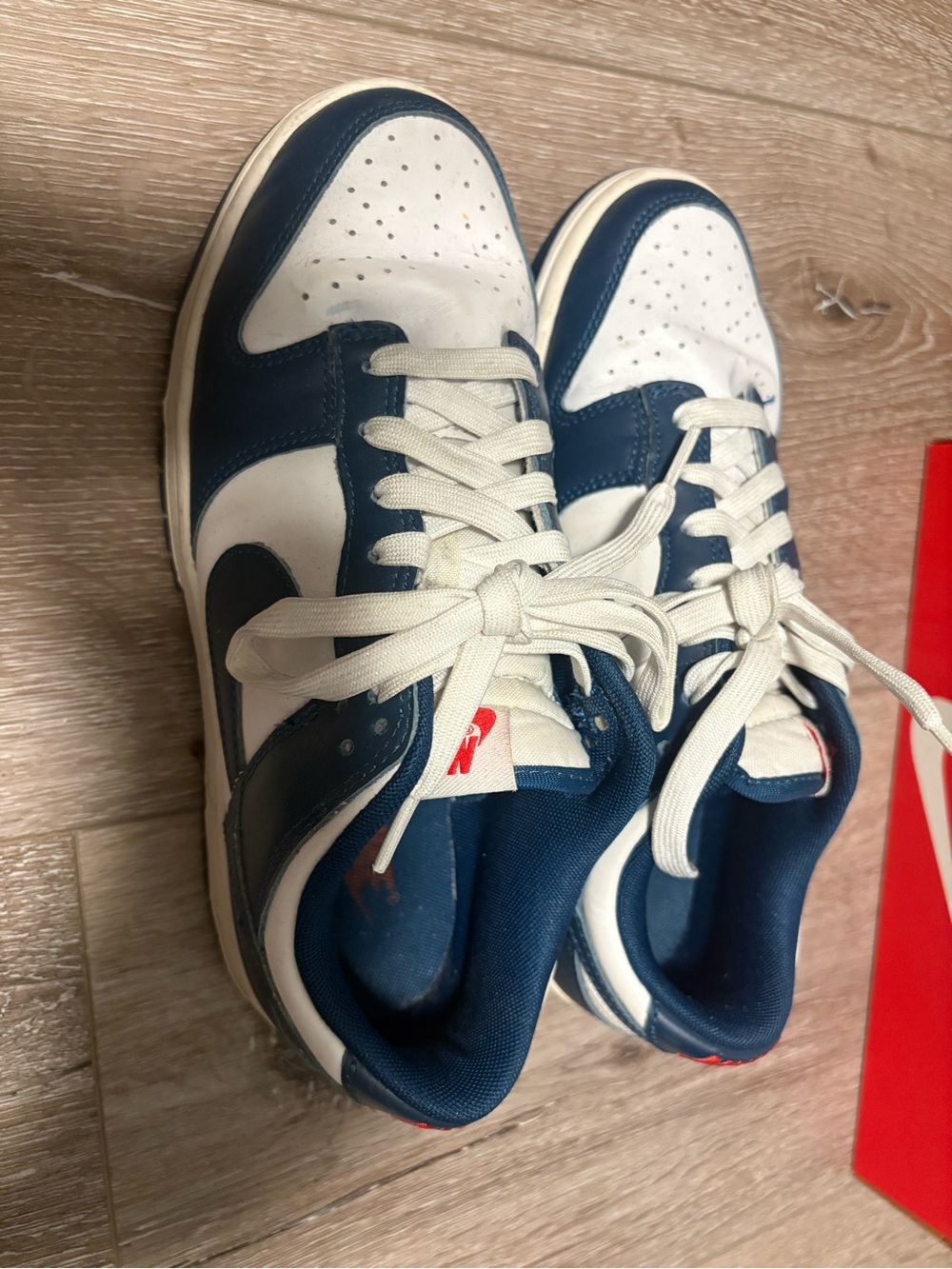 NIKE DUNK LOW RETRO IN VALERIAN BLUE - Picture 3 of 6
